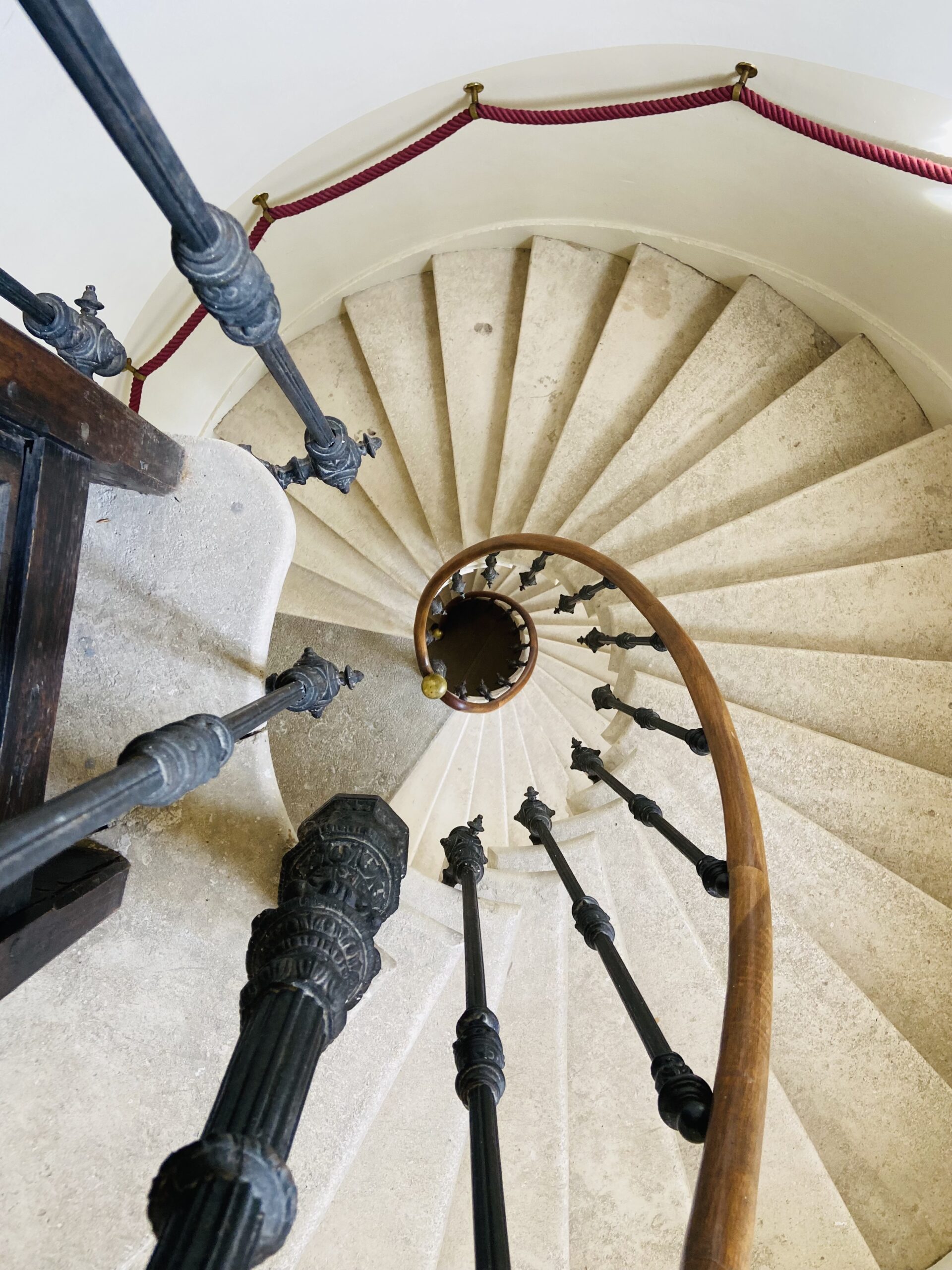 the spiral of a staircase bed & breakfast weddings